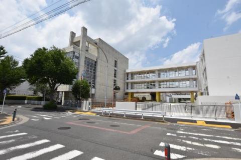 横浜市立緑園義務教育学校