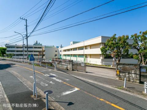 横浜市立松本中学校(2022年6月) 徒歩22分／約1730m