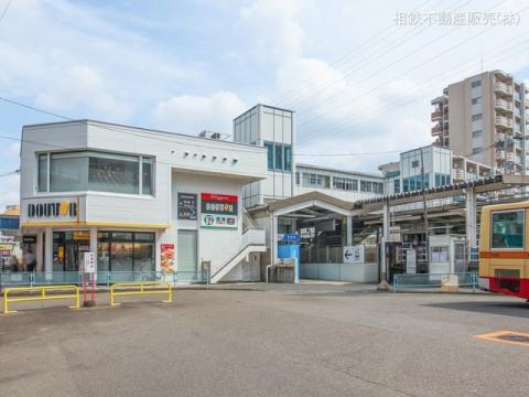 小田急電鉄江ノ島線「鶴間」駅(2023年6月)