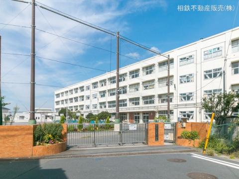 横浜市立上星川小学校(2022年8月)