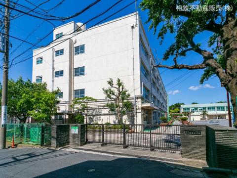 横浜市立中丸小学校(2022年6月)