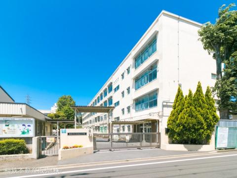 横浜市立左近山小学校(2021年5月)