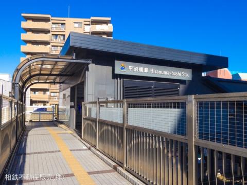 相模鉄道本線「平沼橋」駅(2021年2月)