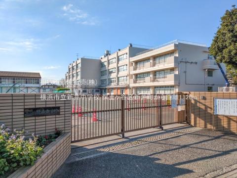 横浜市立新井中学校(2024年11月)