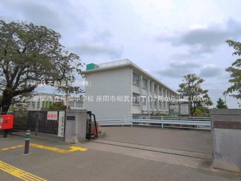 座間市立座間中学校(2026年6月)