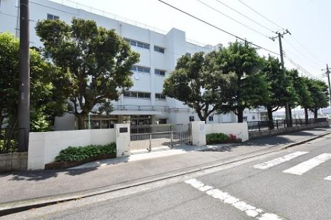 横浜市立瀬谷第二小学校　徒歩11分（871m）