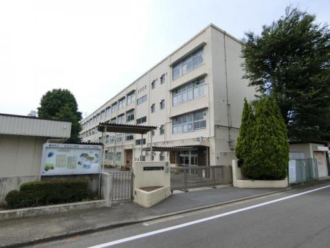 左近山小学校(2023年6月)