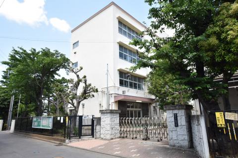高台で３６０度のパノラマが開ける立地(2022年6月)