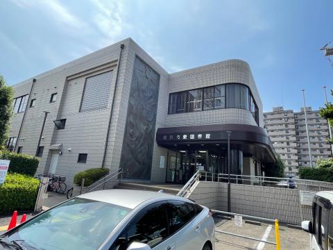 横浜市泉図書館