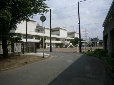 上飯田中学校