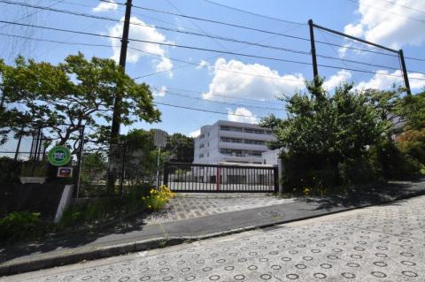 西が岡小学校