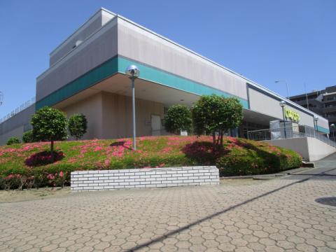 いなげや横浜西が丘店