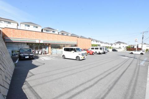 セブンイレブン横浜中白根２丁目店