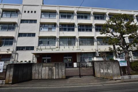 泉が丘中学校(2019年3月)