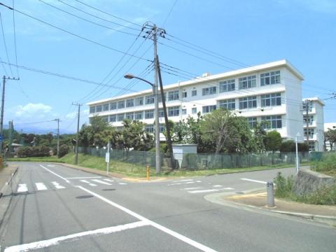 城山中学校