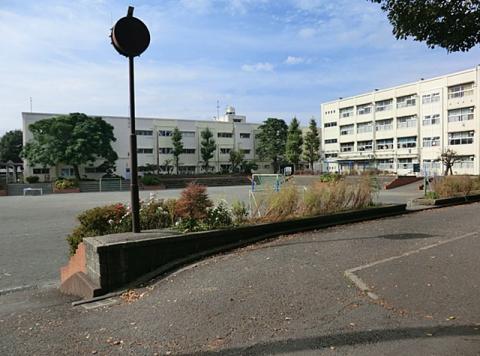 都岡小学校