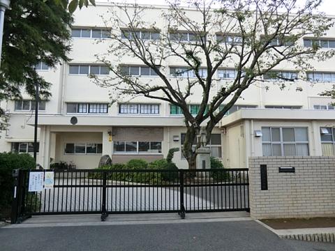 中和田小学校