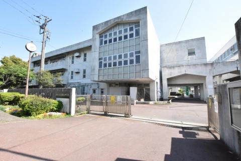 上白根北中学校