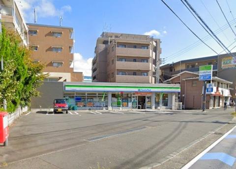 ファミリーマート戸塚吉田町店