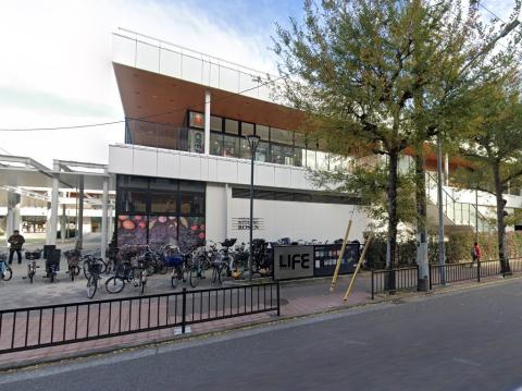 ハックドラッグ　弥生台店