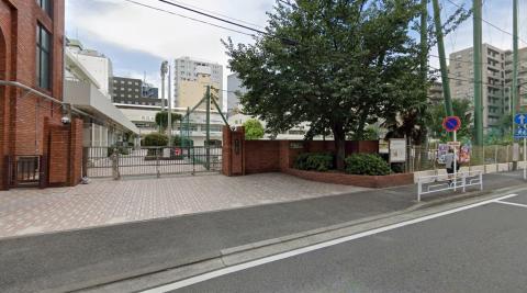 部活動などで帰りが遅くなっても安心の距離