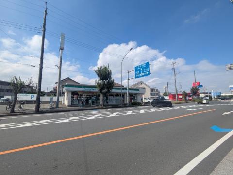 ファミリーマート