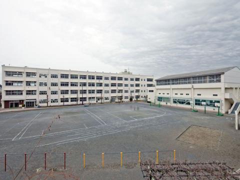 笹野台小学校