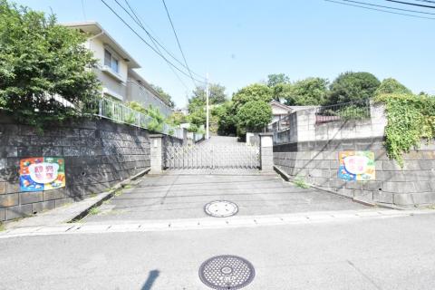 上白根幼稚園