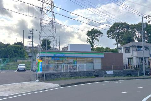 ファミリーマート横浜今宿二丁目店