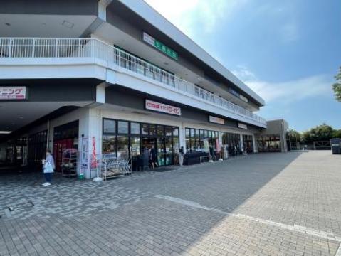 そうてつローゼンいずみ野駅前店