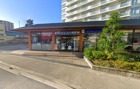 ローソン　ビナガーデンズ店