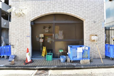 ゴミ置き場