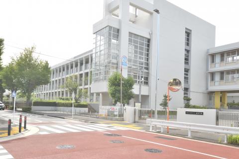 緑園義務教育学　2022年度、小中一貫校として開校(2025年7月)