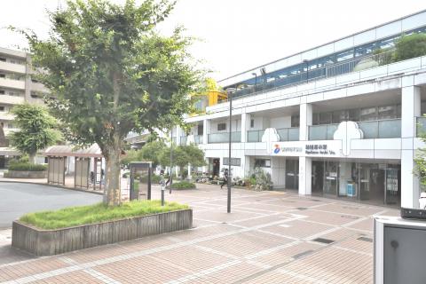 相鉄いずみ野線　緑園都市駅　東戸塚行のバスもあり、(2025年7月)