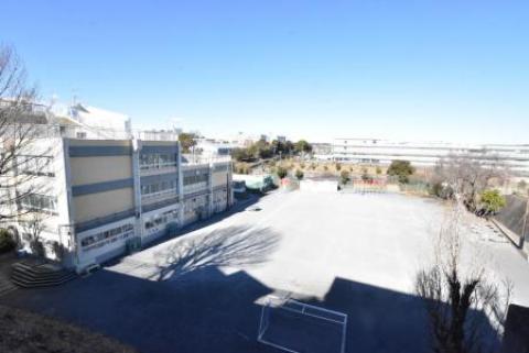 中尾小学校
