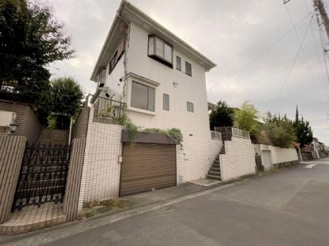 神奈川県横浜市金沢区富岡西7丁目