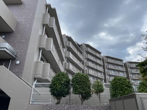 アークガーデンひびきの街四番館