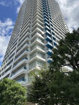 Ｍ．Ｍ．ＴＯＷＥＲＳ　ｔｈｅＷｅｓｔ