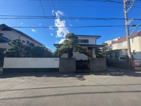 神奈川県藤沢市片瀬山４丁目