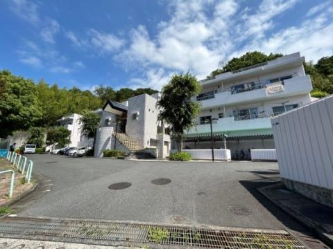 柿生ガーデンズ