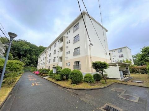 川和団地１０号棟