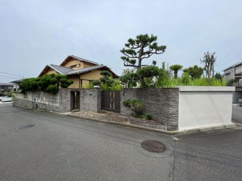 神奈川県横浜市金沢区富岡西６丁目