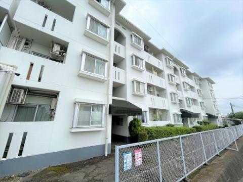 ライオンズマンション中山ガーデンC棟