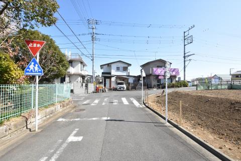前面道路含む現地写真