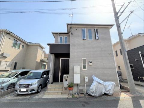 〈２０１１年９月築/希望ケ丘駅まで１５分〉旭区南希望が丘戸建て