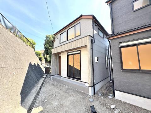 峰岡町３丁目／新築一戸建（３号棟）