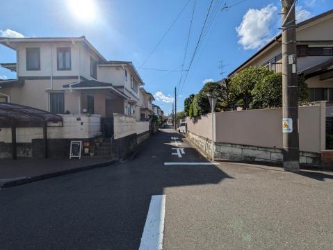 前面道路含む現地写真