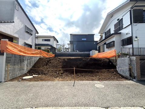 横浜市旭区四季美台土地