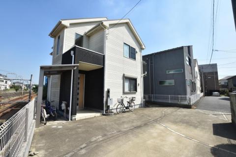 瀬谷区瀬谷２丁目中古戸建て