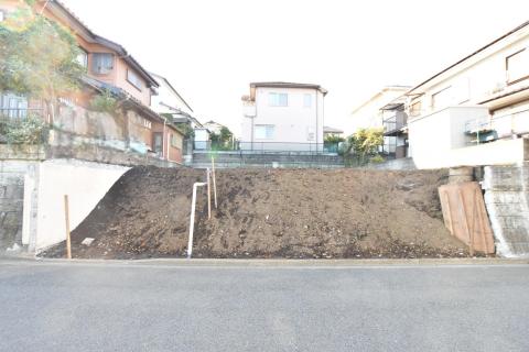 綾瀬市綾西３丁目　新築戸建